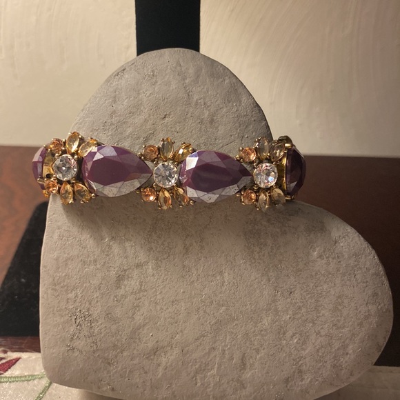 Very pretty stretch Bracelet with purple, clear and light peach beading - Picture 4 of 4